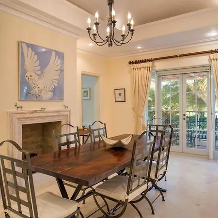 5 Bdr With Pool Quinta do Lago